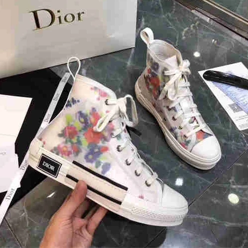 NewStyle DR Sneaker 1584