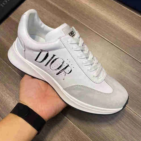 NewStyle DR Sneaker 1648