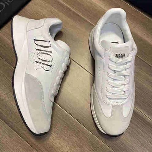 NewStyle DR Sneaker 1648