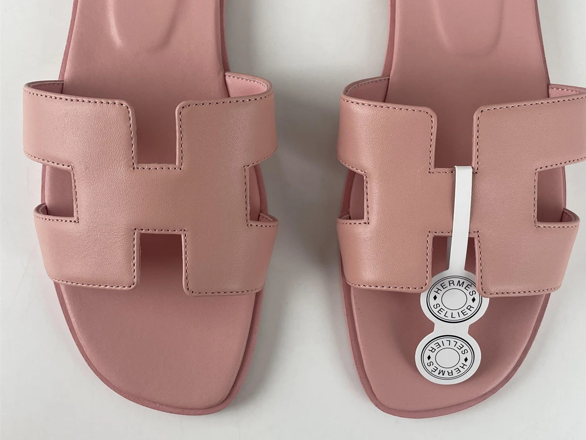 NewStyle H brand Pink smooth leather slippers 118