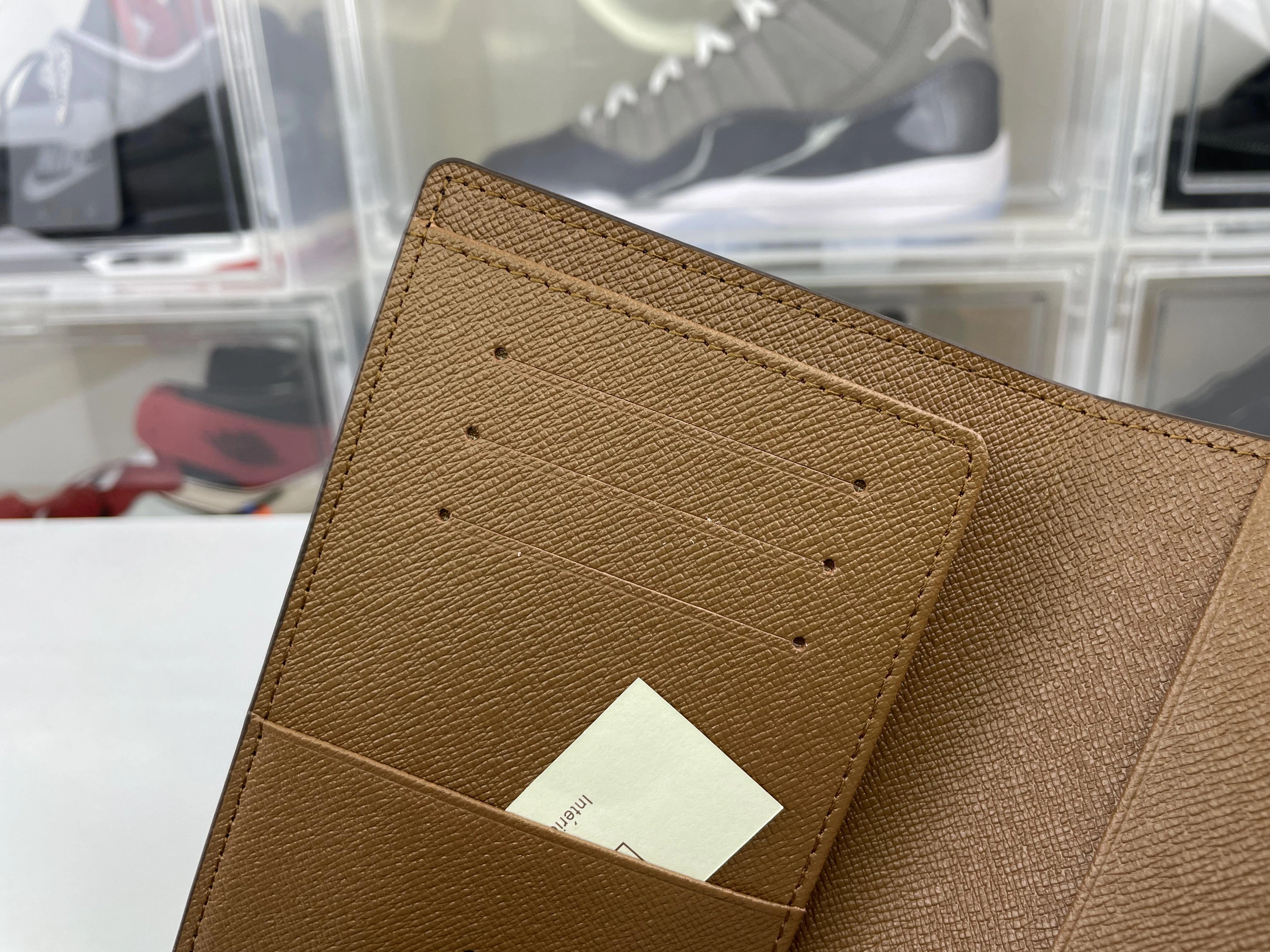 NewStyle Louis Vuitton Passport Cover Classic Style or Paris Tower (price for 1 pcs) 378