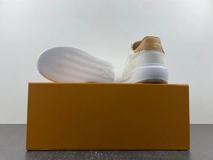 NewStyle Louis Vuitton White 1530