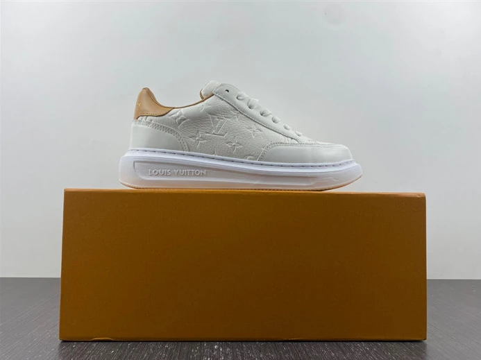 NewStyle Louis Vuitton White 1530