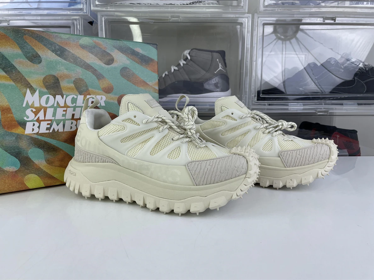 NewStyle Moncler TrailGrip AMOEBA SALEHE Bembury Cream White equipements 3525