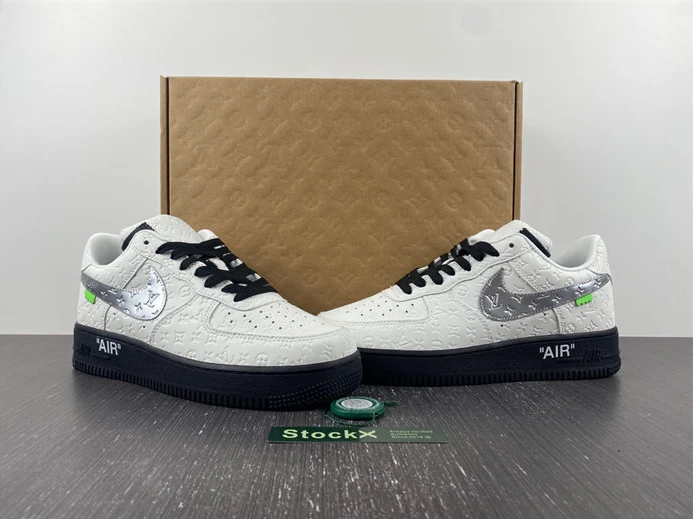 Nike Air Force 1 White Black UrbanStyle 2416