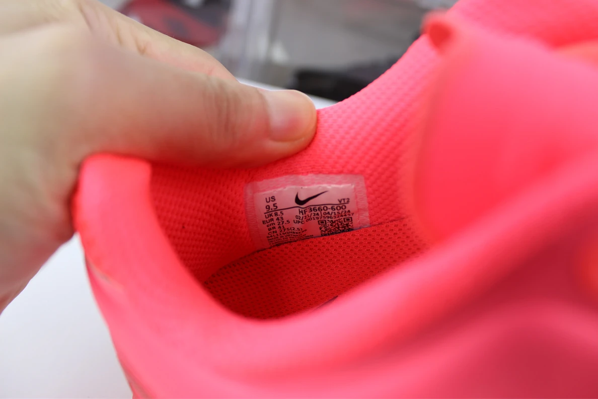 Nike Air Max 2013 “Hot Punch” StreetReady 2531
