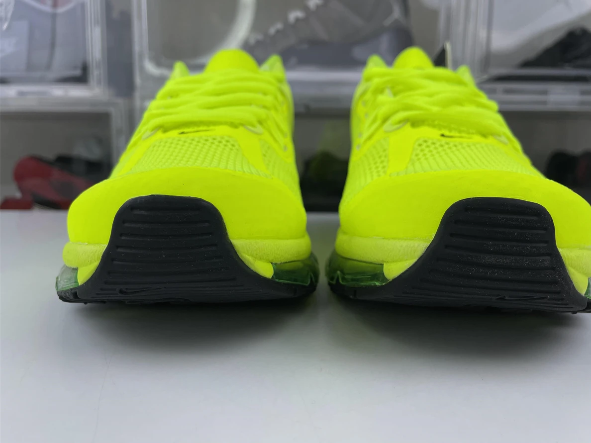 Nike Air Max 2013 “Volt” AllSeason 2527
