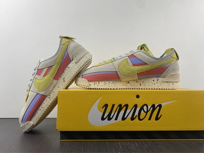 Nike Cortez Union Lemon Frost DR1413-100 NewStyle 2693