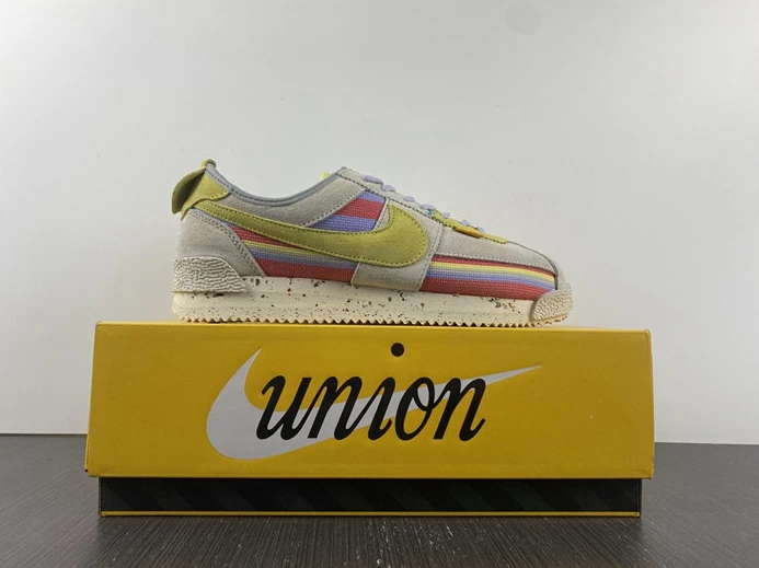 Nike Cortez Union Lemon Frost DR1413-100 NewStyle 2693