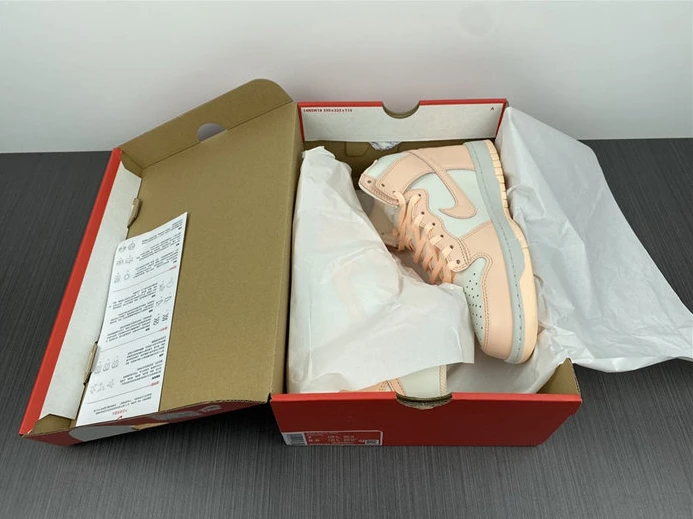Nike Dunk High Sail Crimson Tint DD1869-104 UrbanStyle 2010