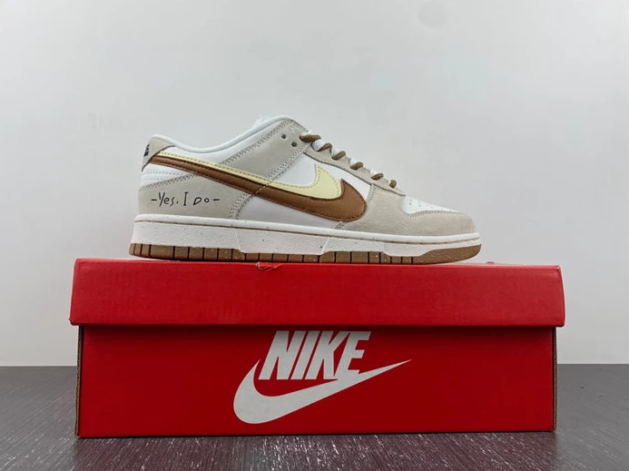 Nike Dunk Low DO9457-100 UrbanStyle 1772