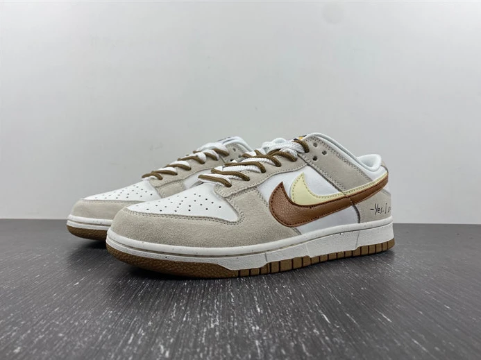 Nike Dunk Low DO9457-100 UrbanStyle 1772