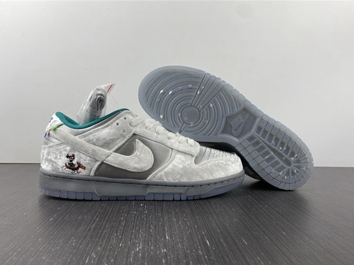 Nike Dunk Low Ice DO2326-001 ModernLook 1890