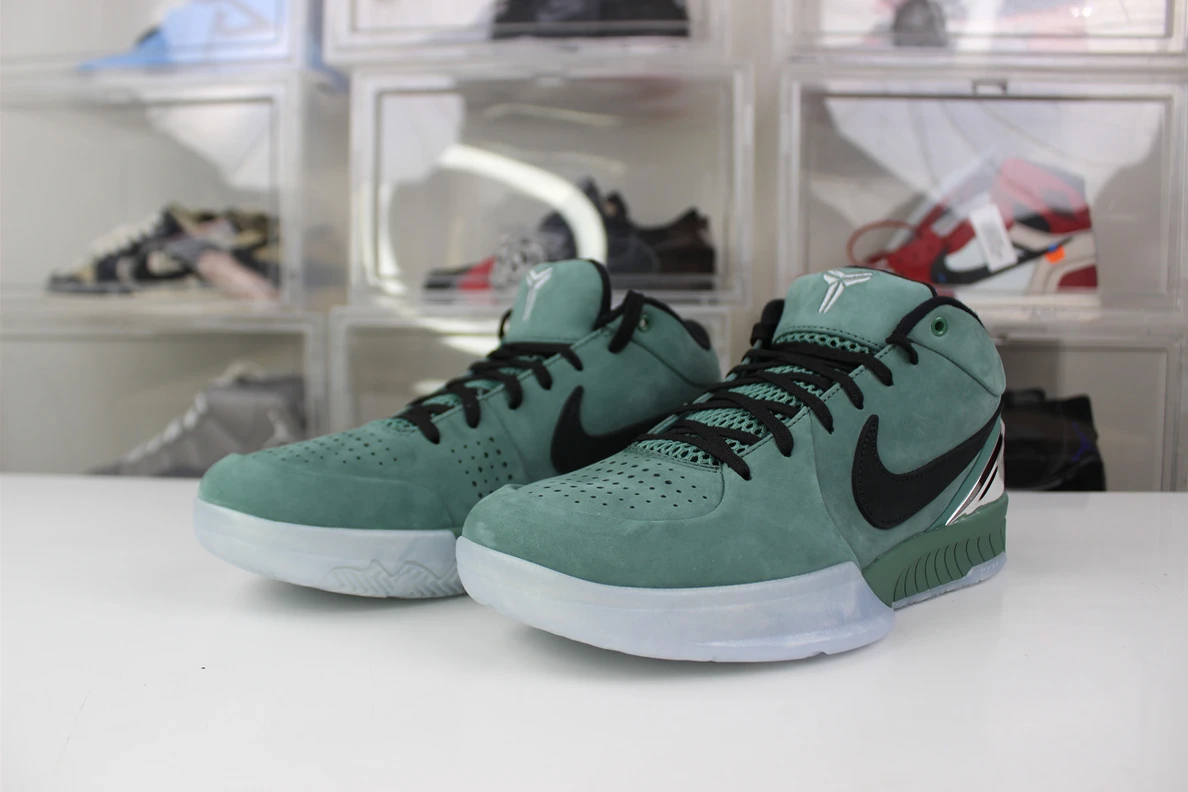 Nike Kobe 4 Protro “Girl Dad” ModernLook 2235