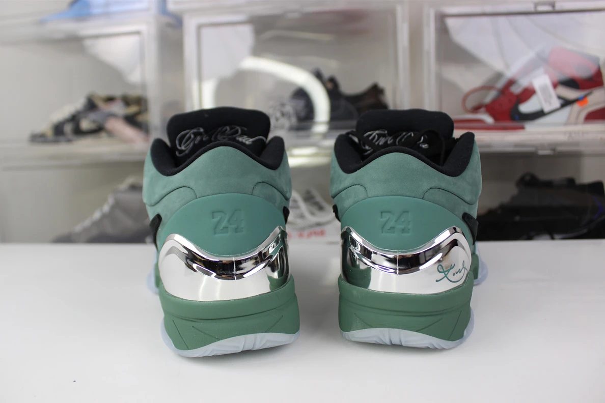 Nike Kobe 4 Protro “Girl Dad” ModernLook 2235