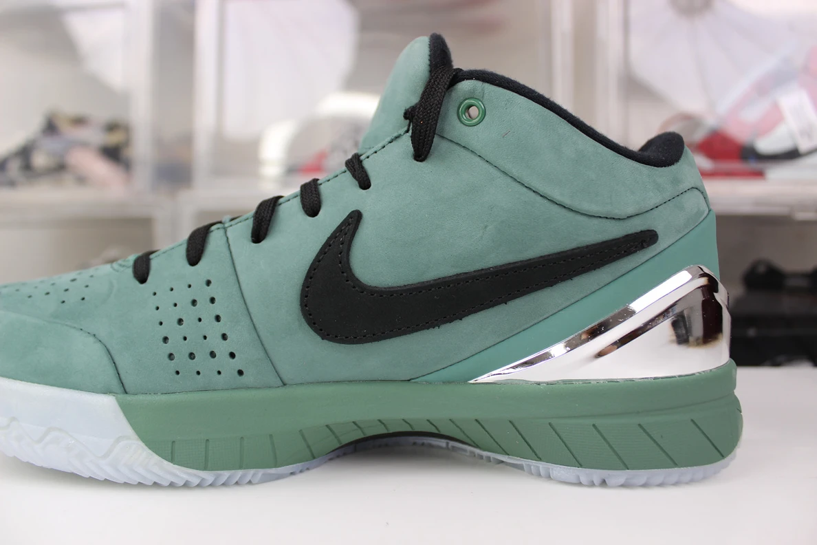 Nike Kobe 4 Protro “Girl Dad” ModernLook 2235