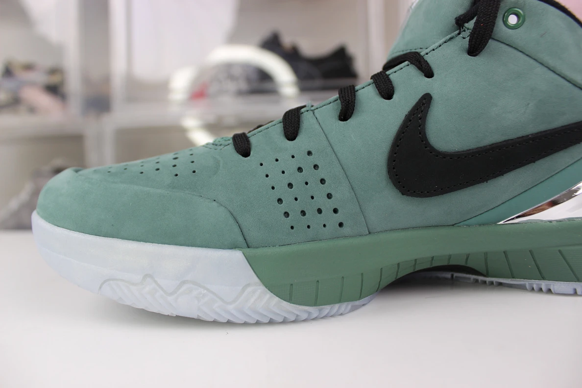 Nike Kobe 4 Protro “Girl Dad” ModernLook 2235
