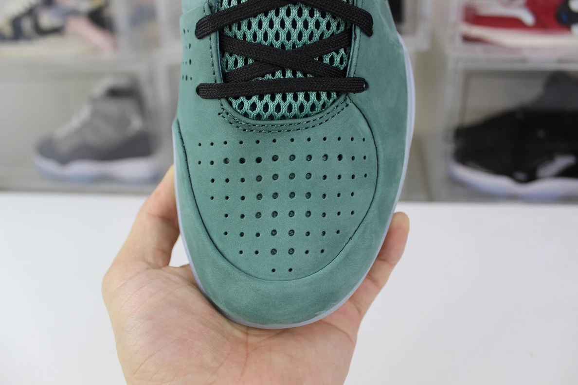 Nike Kobe 4 Protro “Girl Dad” ModernLook 2235