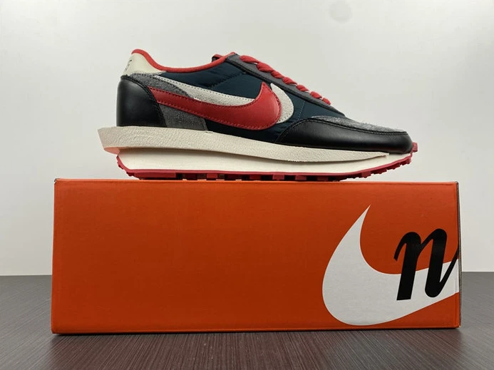 Nike LD Waffle sacai Undercover Midnight Spruce University Red Fashionable 2703