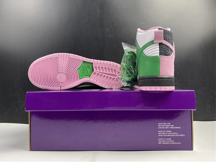 Nike SB Dunk High Invert Celtics CU7349-001 UrbanStyle 2136