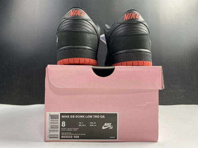 Nike SB Dunk Low Black Pigeon  883232-008 Popular 2194