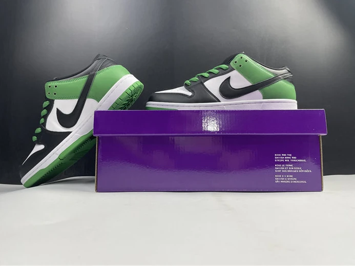 Nike SB Dunk Low Classic Green BQ6817-302 SportInspired 2173
