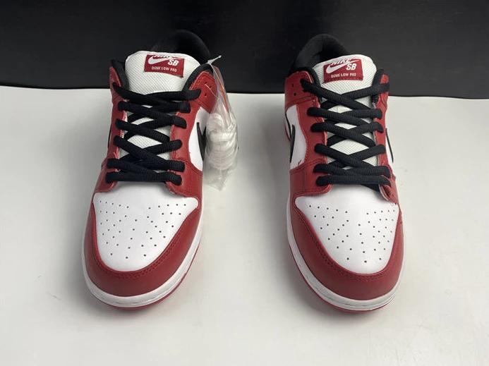 Nike SB Dunk Low J-Pack Chicago BQ6817-600 Fashionable 2168