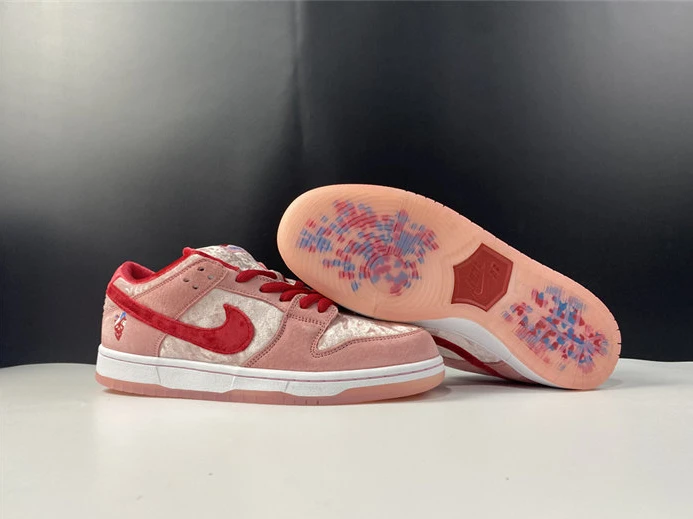 Nike SB Dunk Low StrangeLove Skateboards CT2552-800 EasyMatch 2146