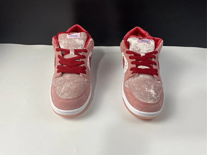 Nike SB Dunk Low StrangeLove Skateboards CT2552-800 EasyMatch 2146
