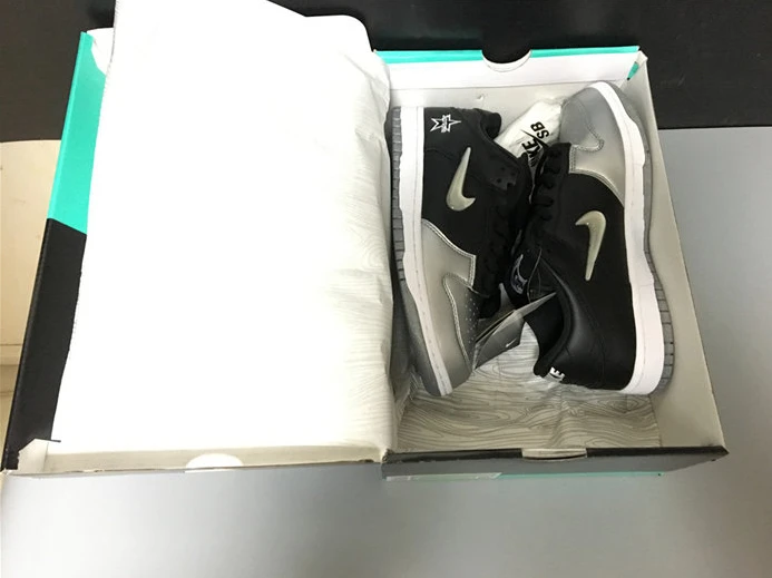 Nike SB Dunk Low Supreme Jewel Swoosh Silver CK3480-001 DailyWear 2191