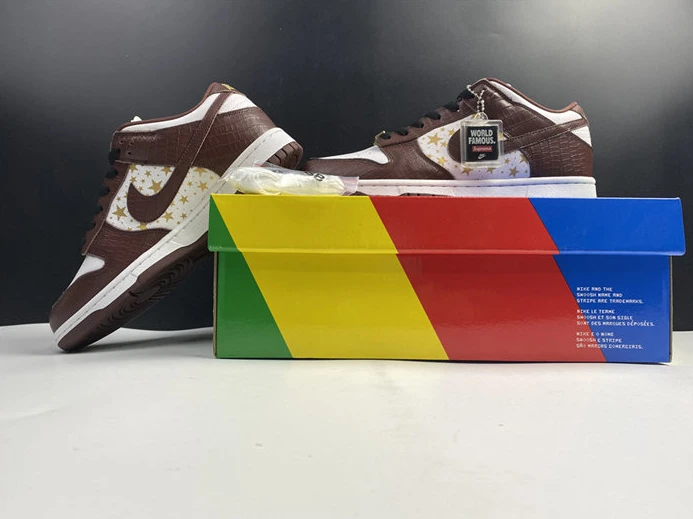 Nike SB Dunk Low Supreme Stars Barkroot Brown DH3228-103 UrbanStyle 2089
