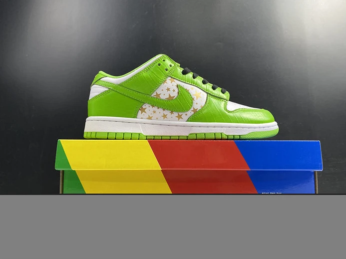 Nike SB Dunk Low Supreme Stars Mean Green DH3228-101 HighQuality 2088