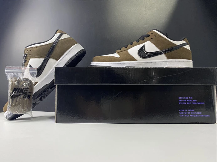Nike SB Dunk Low White Black Trail End Brown 304292-102 SportInspired 2212