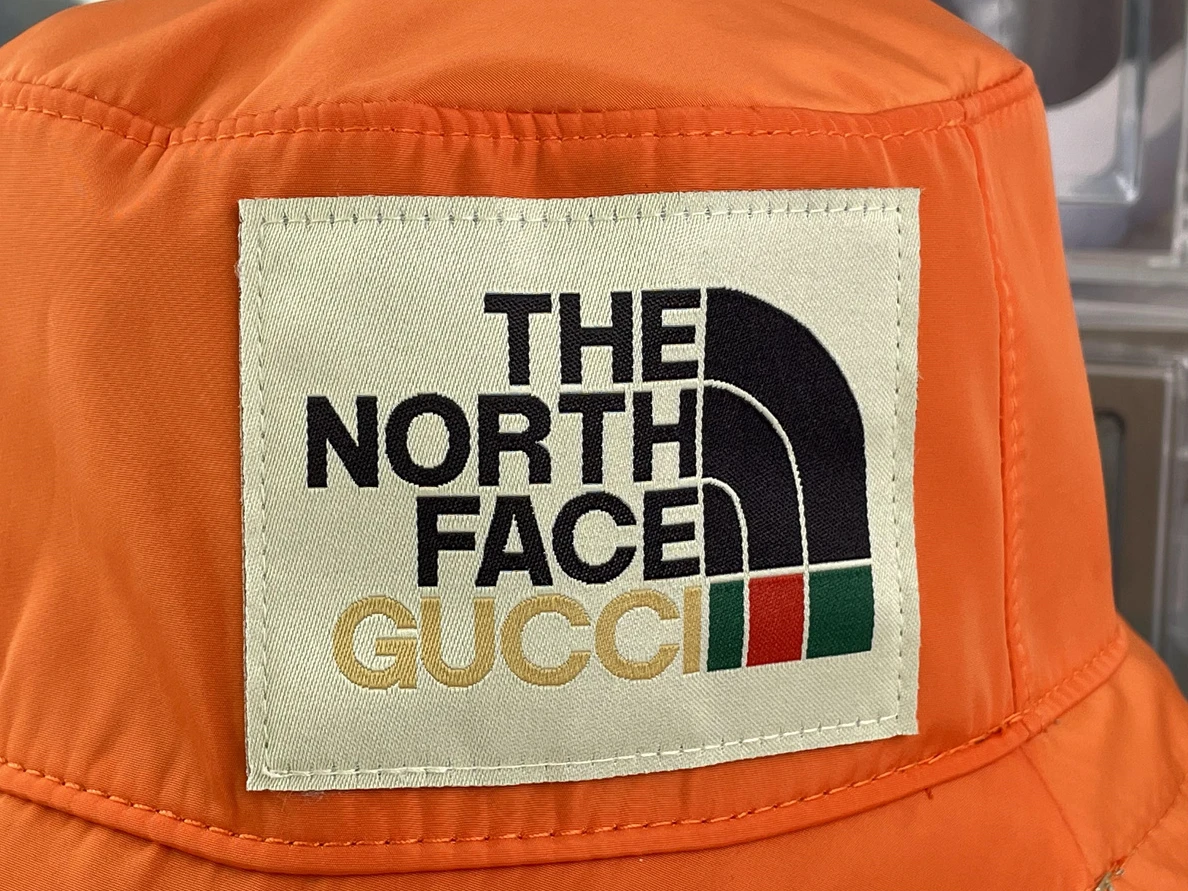 North Face x GUCCI bucket Fisherman hat (both sides wearing) Popular 16
