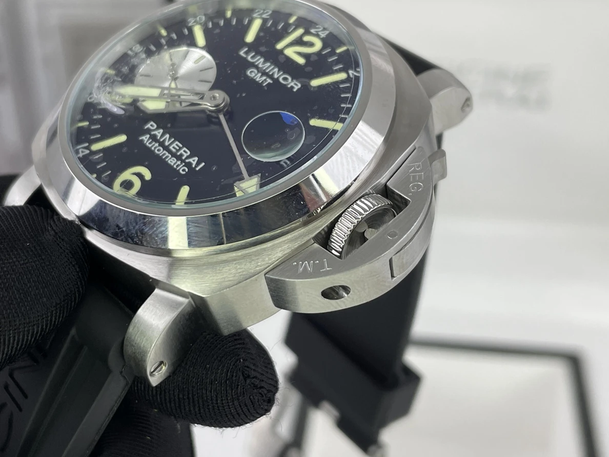 OFFICINE Panerai Black Luminor GMT DailyWear 311