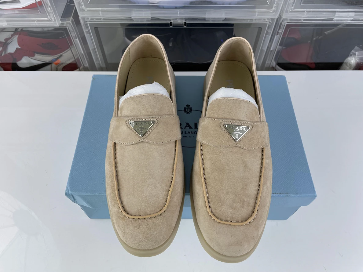 PRADA Tan Suede mens shoes, EU39-46 BestValue 3532