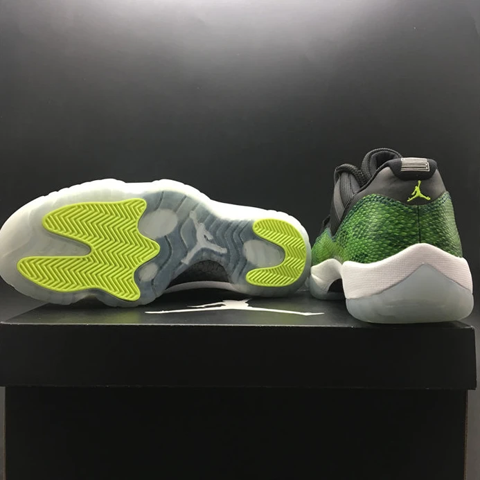 Popular 2259 Jordan 11 Retro Low Green Snakeskin 528895- 1086