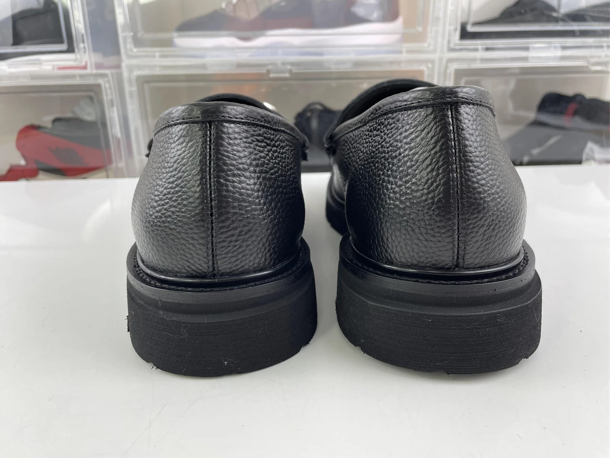 Popular 6358 Ferragamo Black unisex shoes Mille 3562