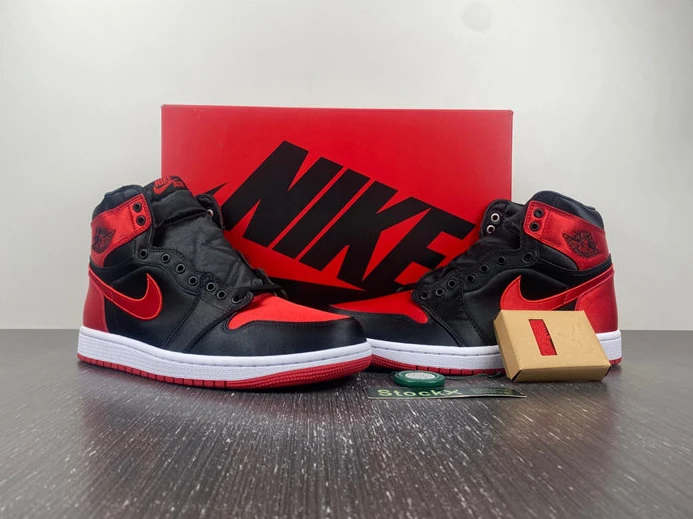 Popular 6441 Jordan 1 Retro High OG Satin Bred FD4810- 417