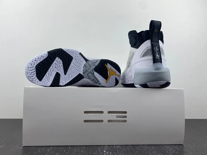 Popular 8516 Jordan 37 Oreo DV0747- 1218