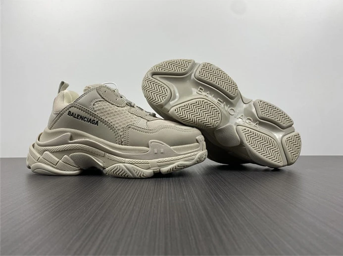 Popular BLCG Triple S Beige 524039 W2FW1 97010 3355