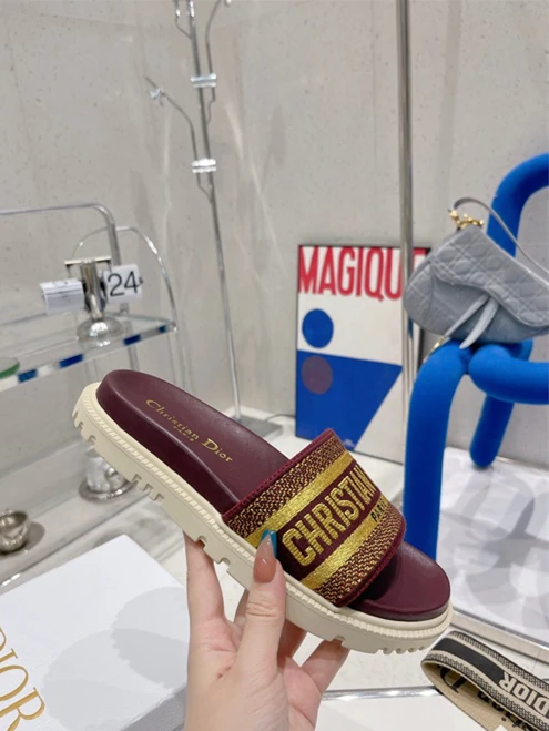 Popular Dio Slipper 3288