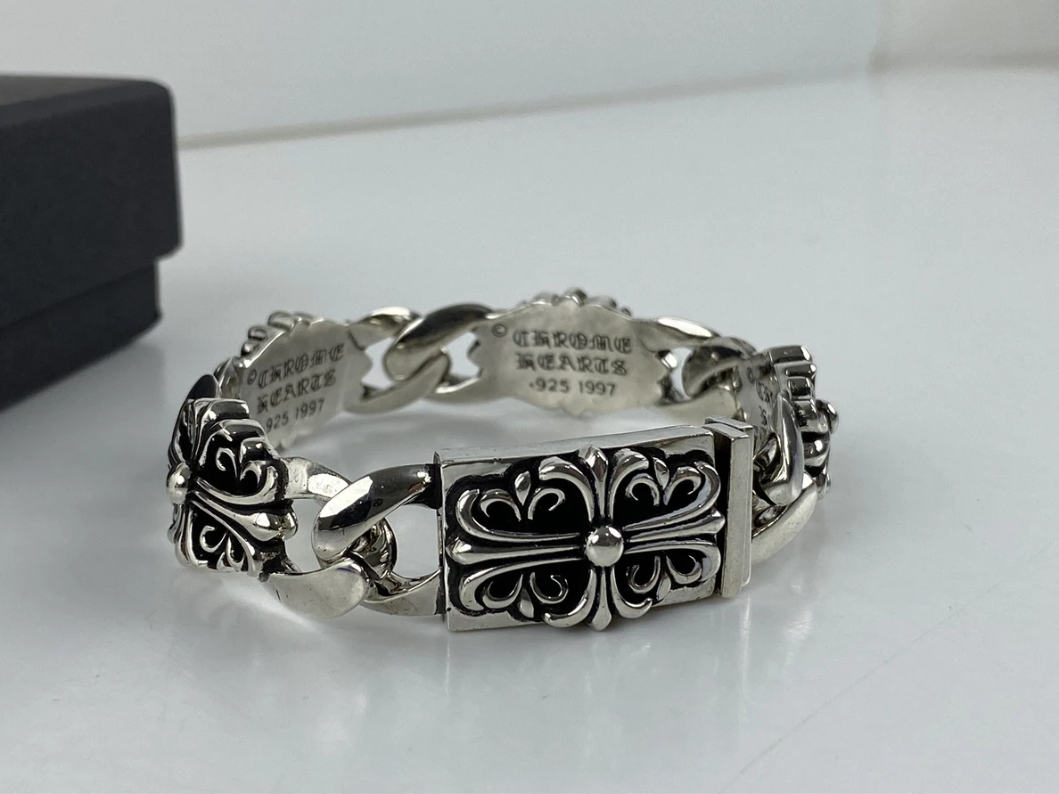 Popular Jewelry bracelet (price for each pcs) 9