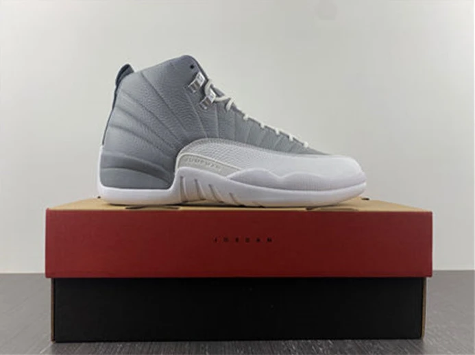 Popular Jordan 12 Retro Stealth CT8013-015 1111