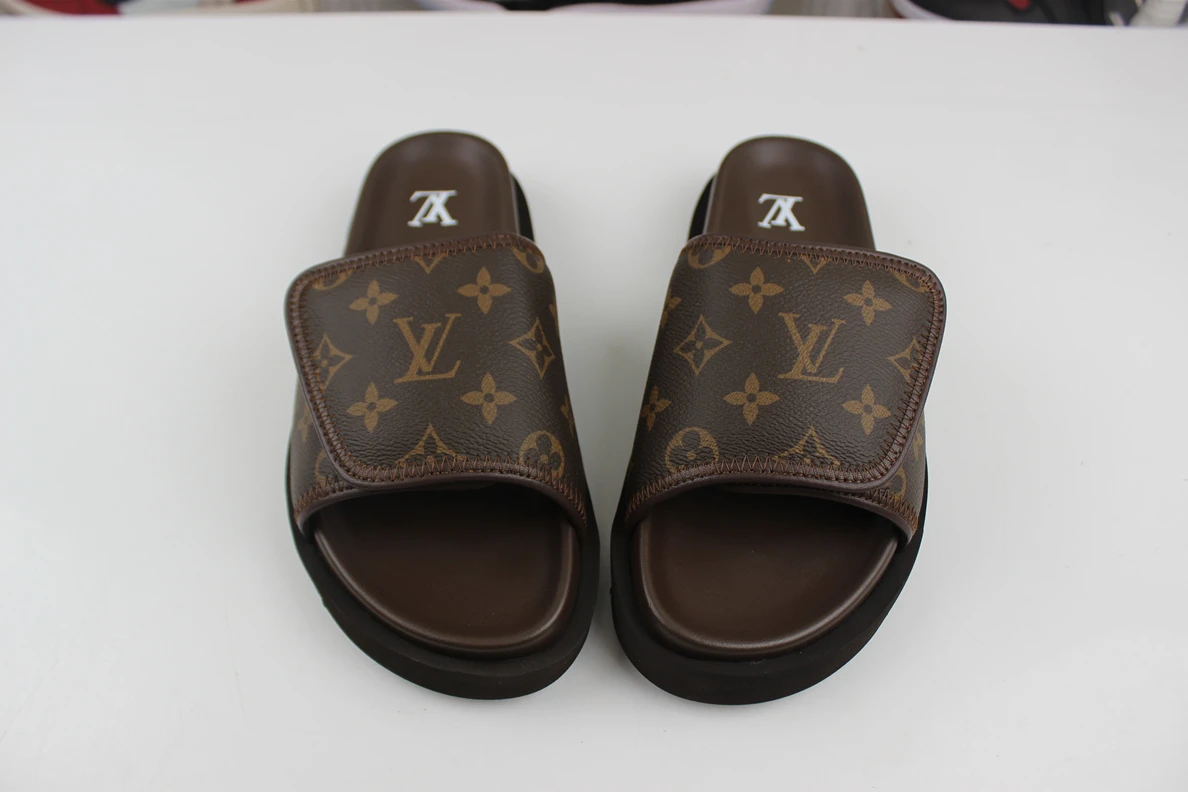 Popular LV Loupe Vulttou Miami Slide Brown 213