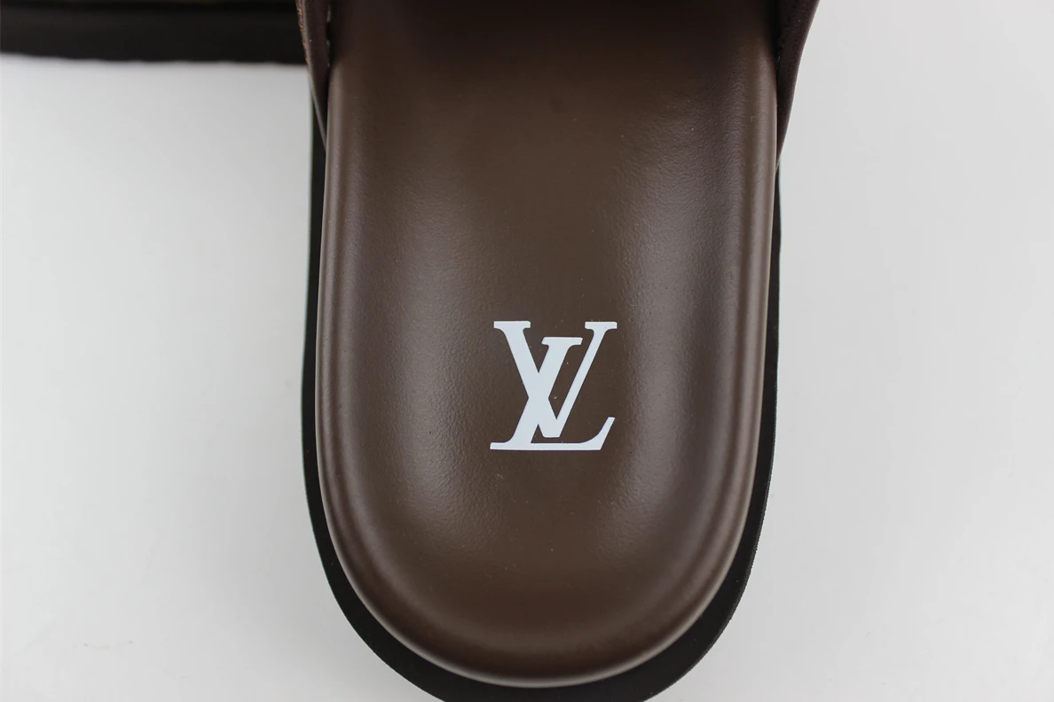 Popular LV Loupe Vulttou Miami Slide Brown 213