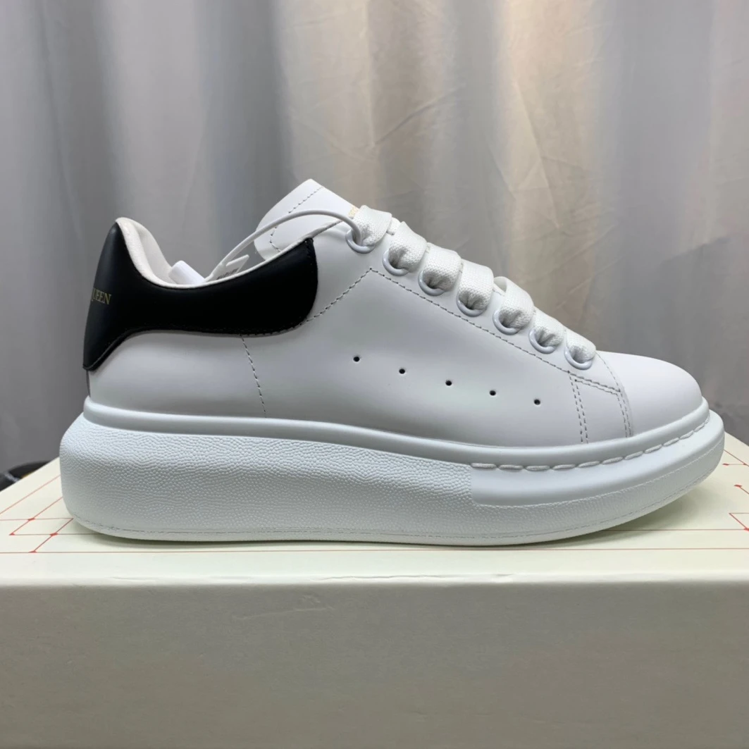 Popular McQuen Ivory Black 553680WHGP59061 1411