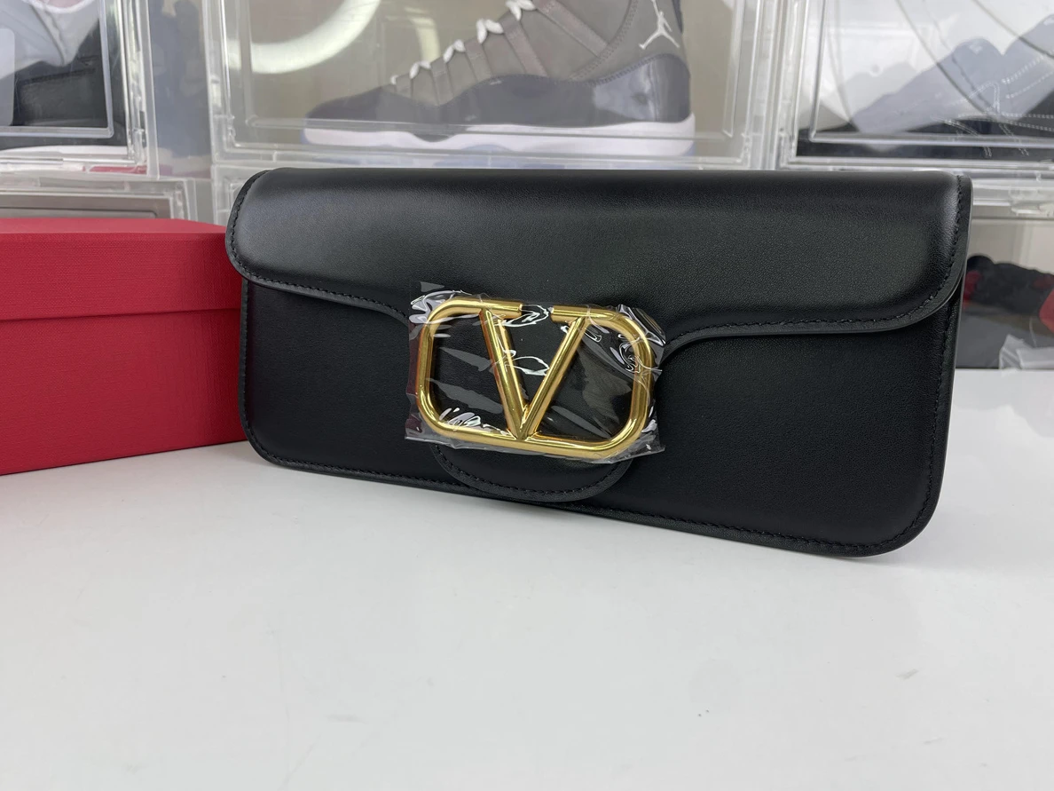Popular Valentino Garavani Black Gold (27 x 13 x6 cm) 264