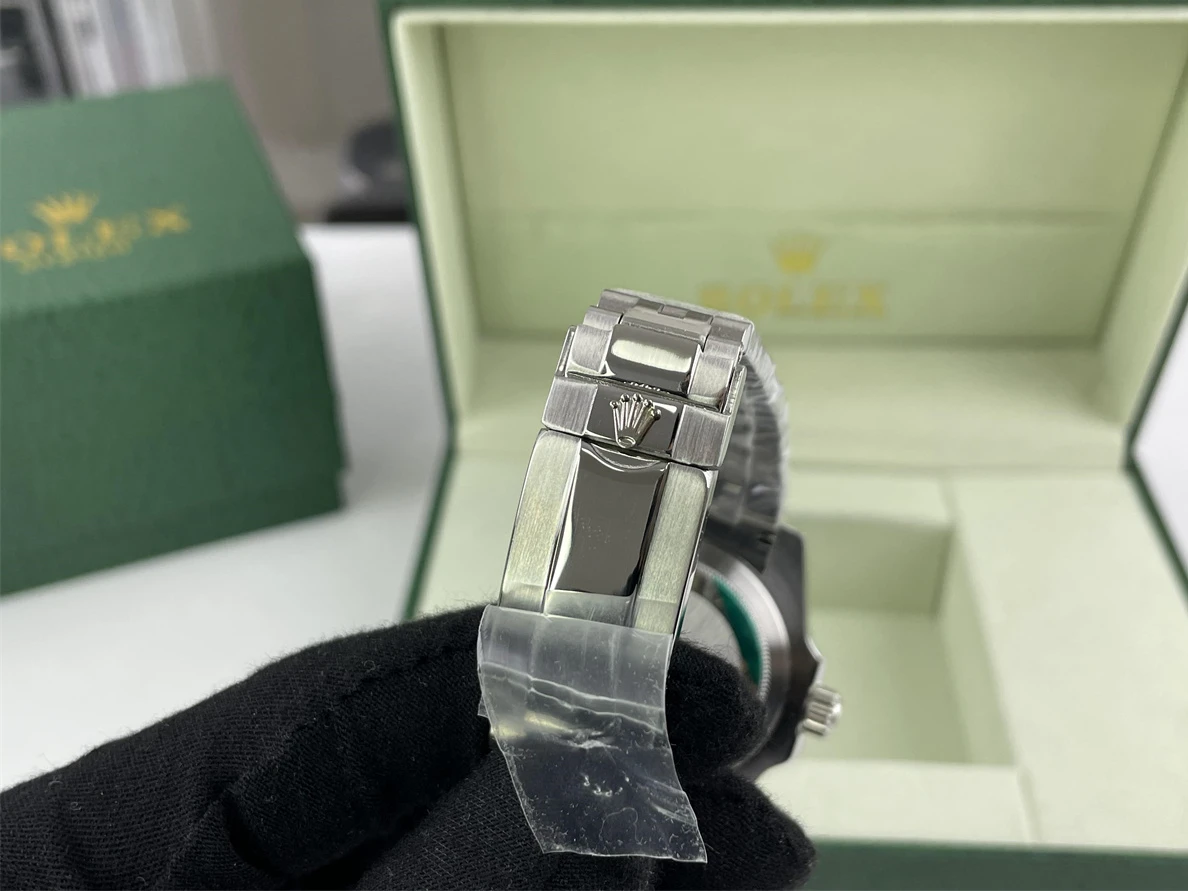 Rolex Oyster Perpetual Date Green Black (41MM) SmartChoice 322