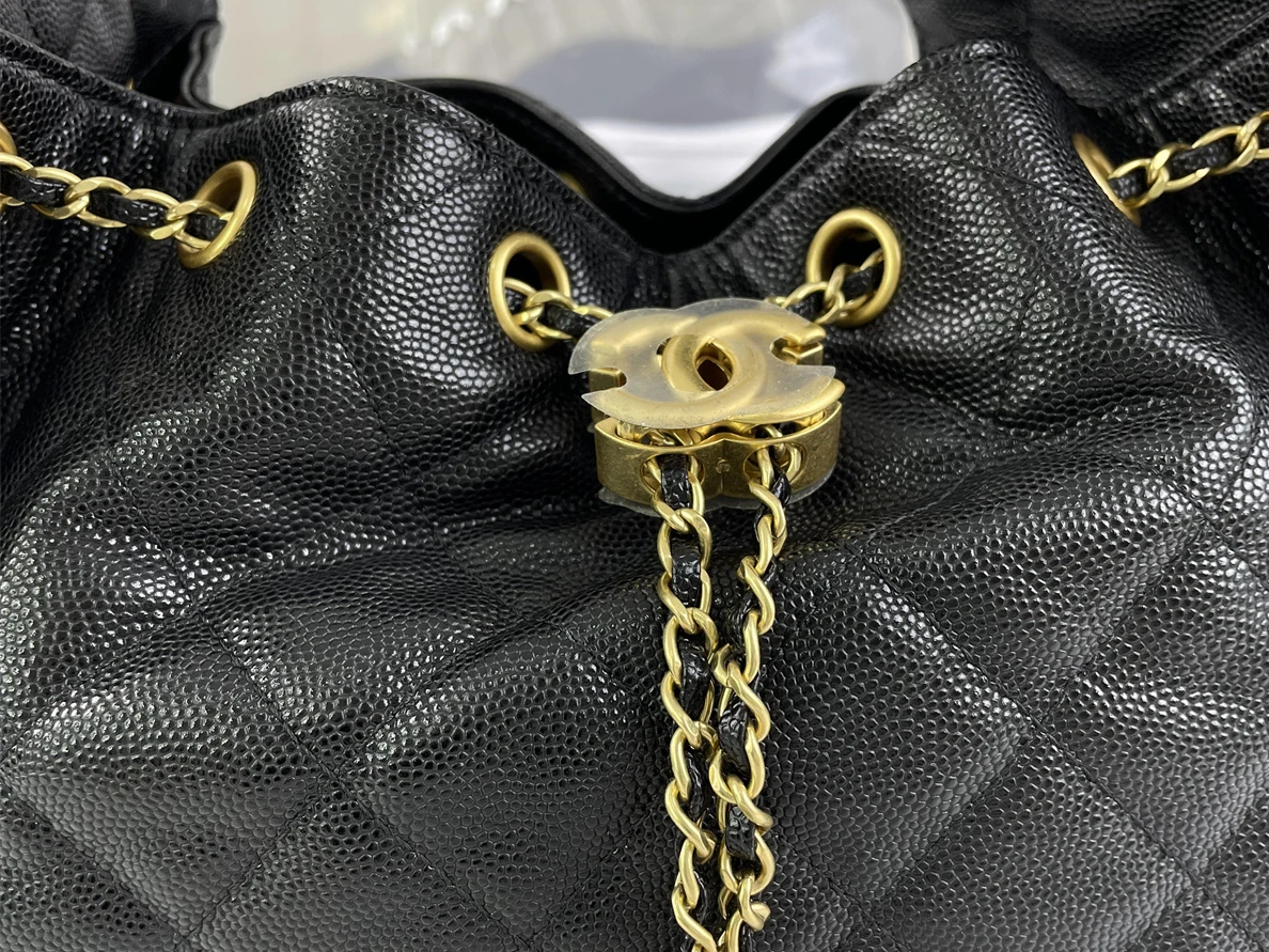 SmartChoice 1091 Chanel Black Hobo bag ( 30 x 26 x 14 cm) 226